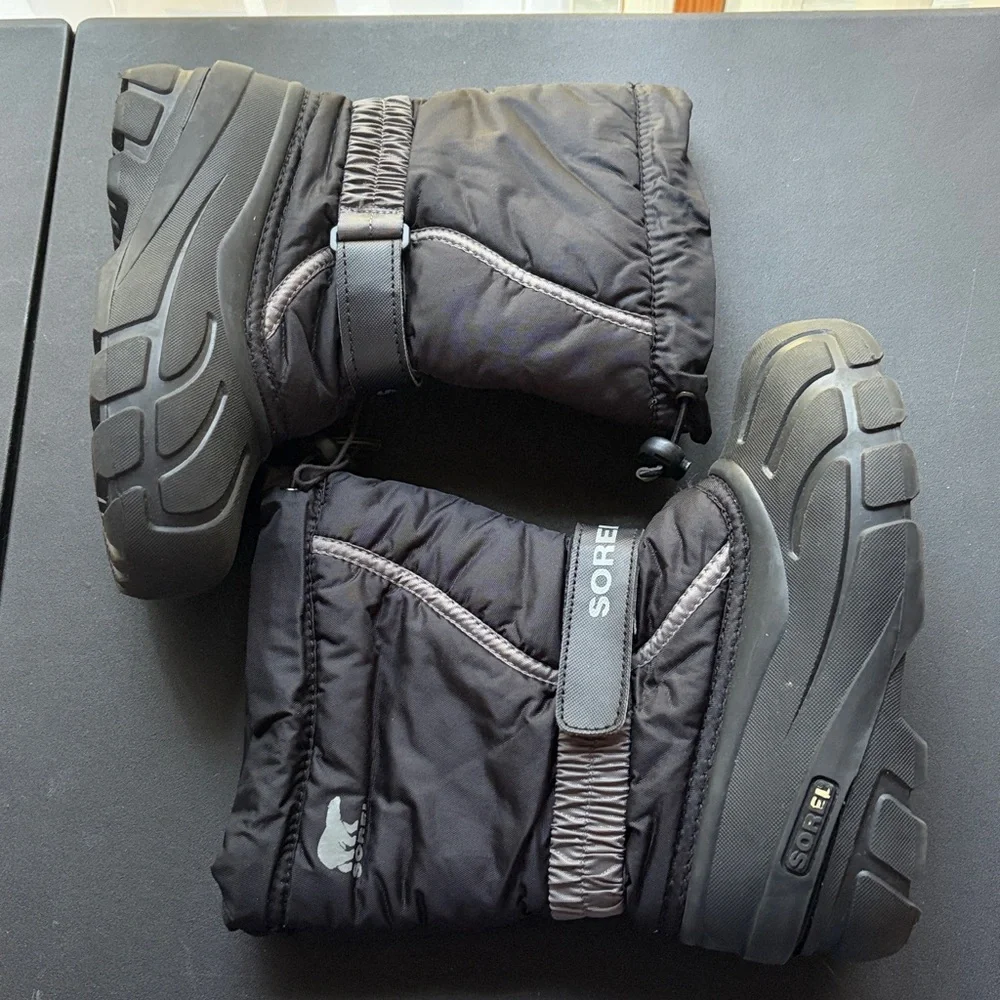 Sorel Flurry Black Winter Boots Size 2 (Unisex)